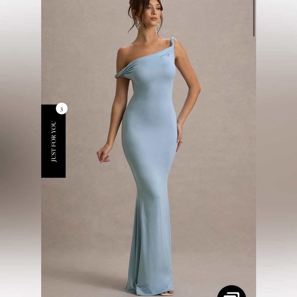 Club L London Light Blue Off-Shoulder Maxi Dress